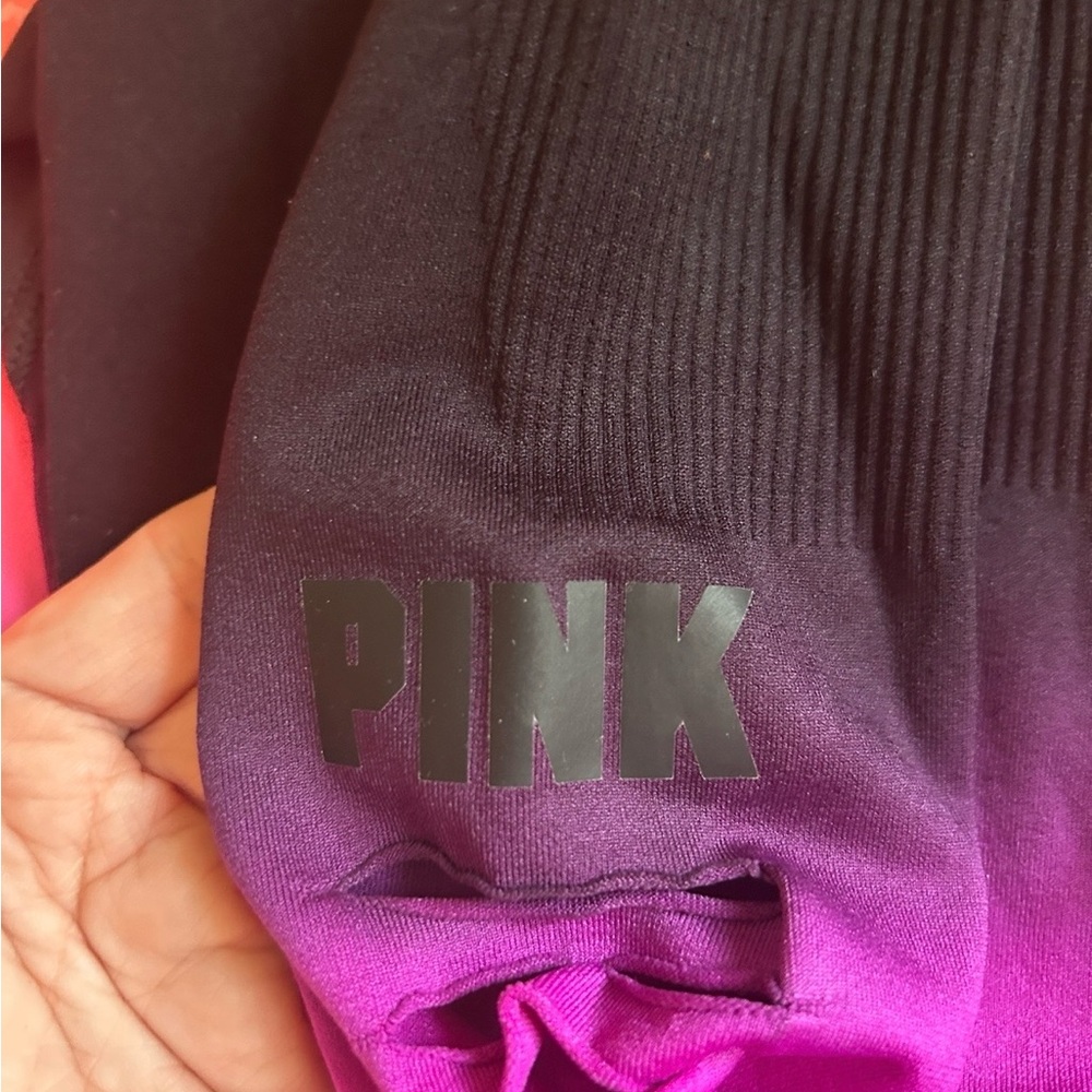 Gradient Pink and Purple seamless  Leggings - Picture 2 of 4